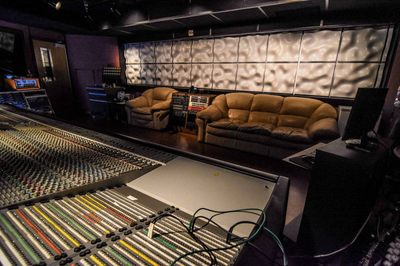 Big3 Studio A - Aeolian® Sound Diffusers